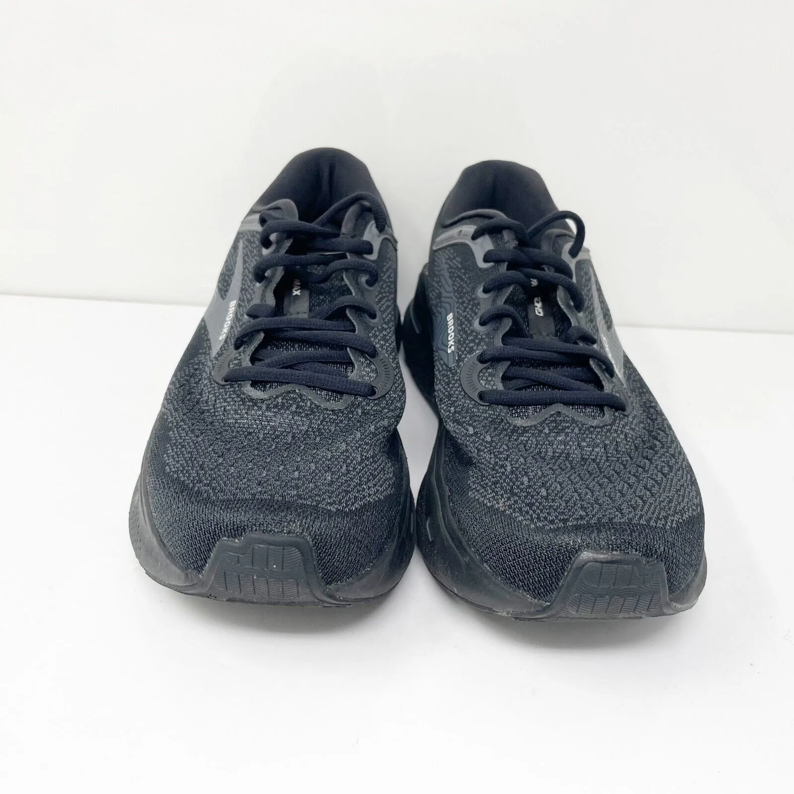 Brooks Mens Ghost Max 1104061D020 Black Running Shoes Sneakers Size 9 D