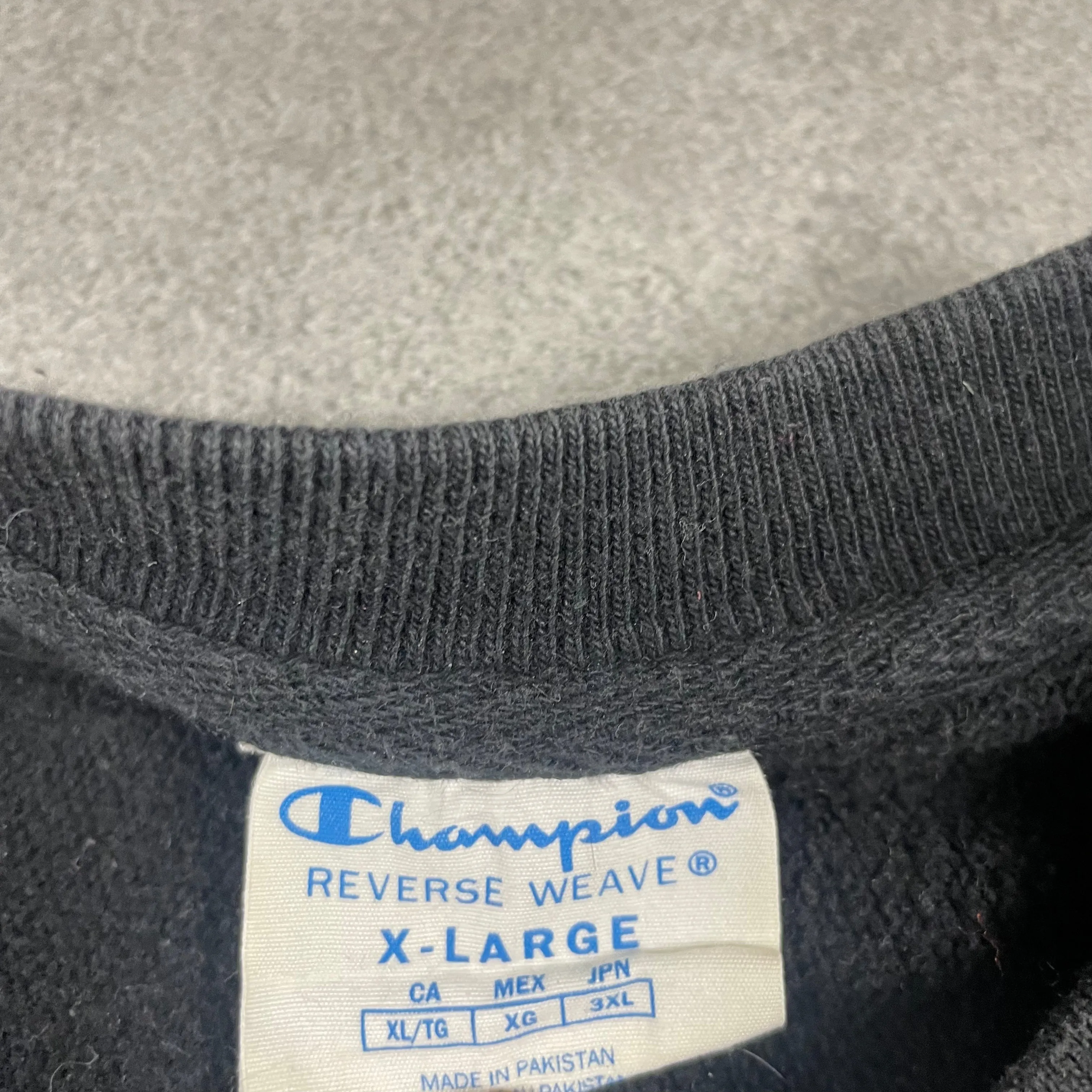 Champion vintage Crewneck (XL)