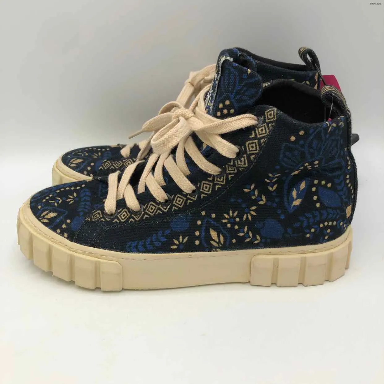 FARM RIO Navy Cream Canvas Print High Top Shoe Size 8 Shoes