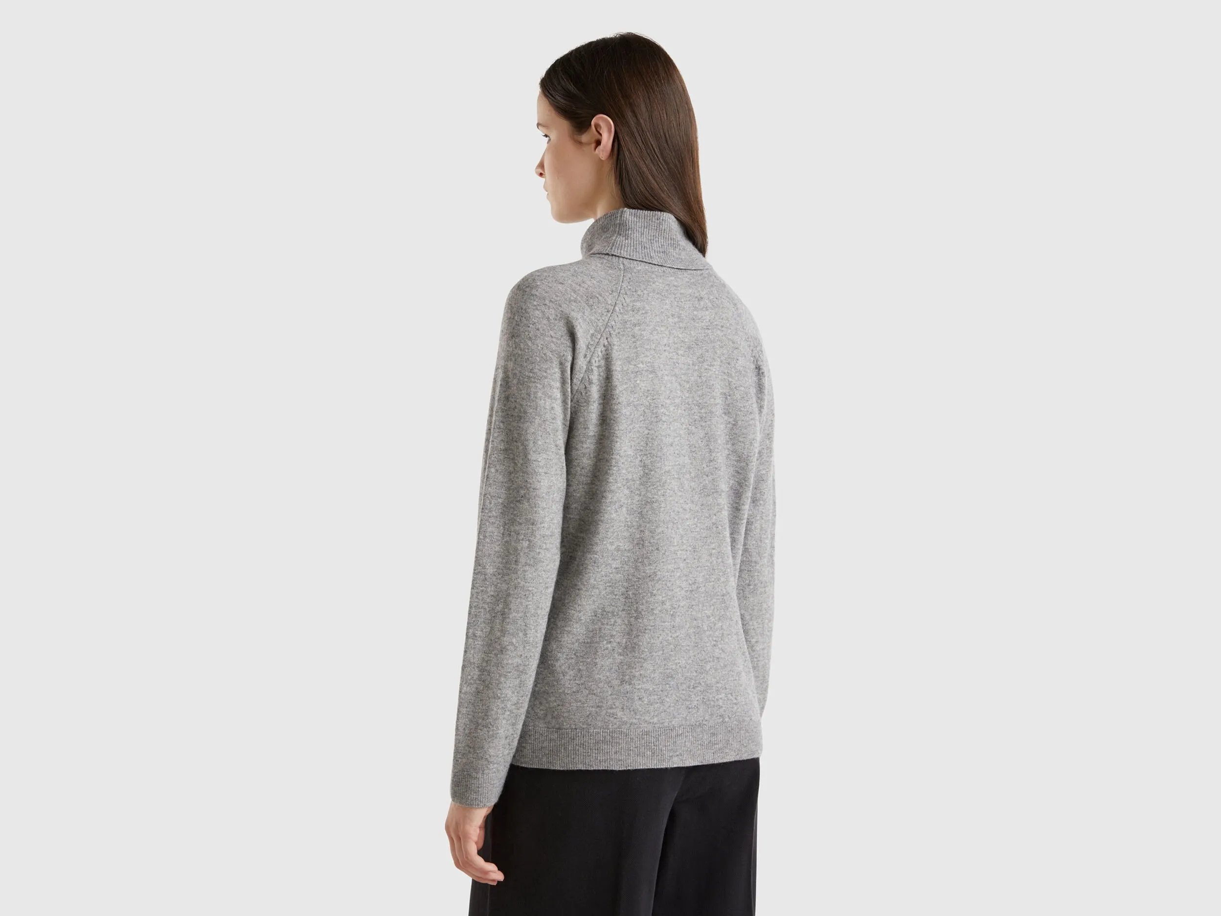 Gray turtleneck sweater in cashmere and wool blend - Light Gray | Benetton