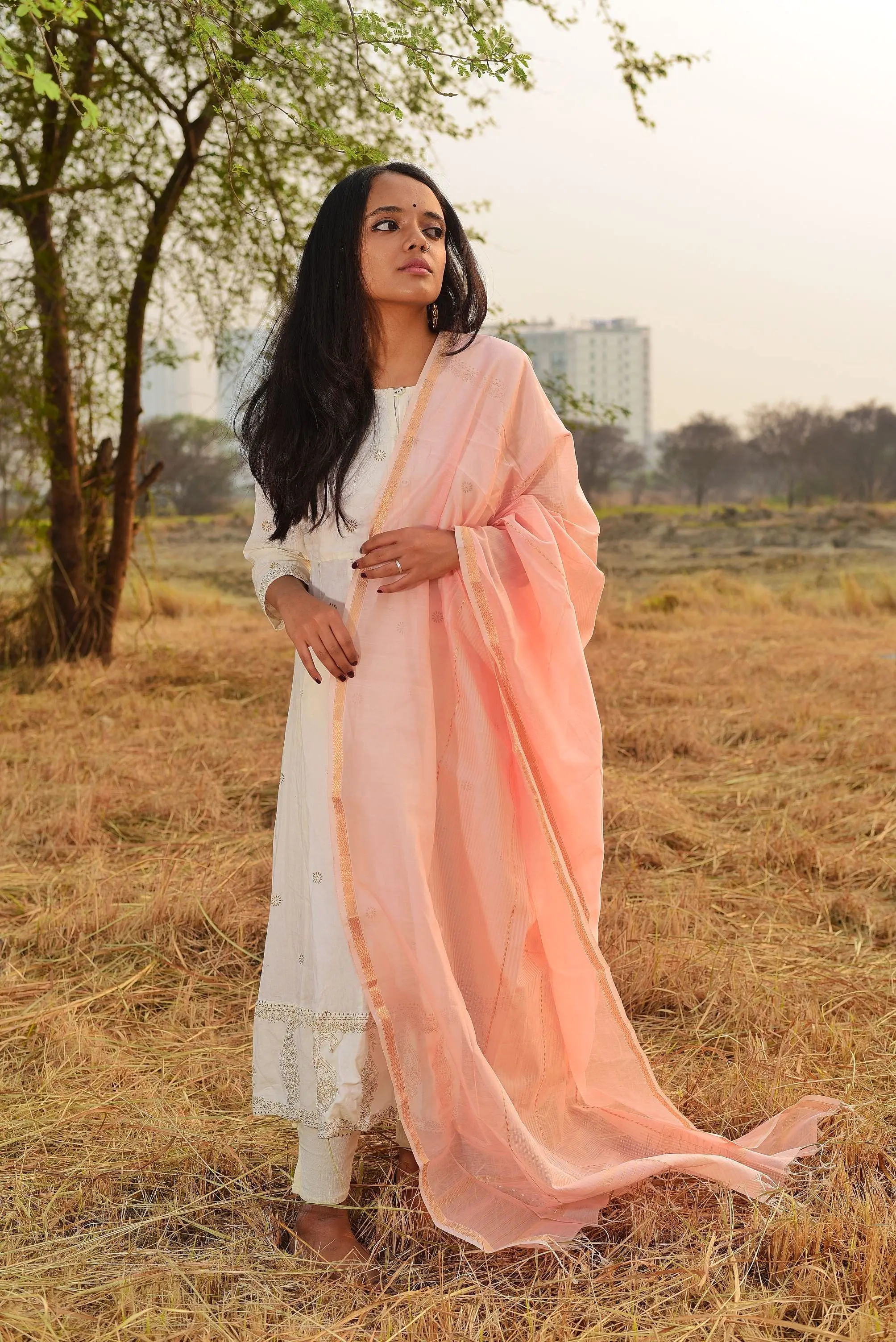 Kaisori Noor collection - Maheswari peach silk cotton dupatta