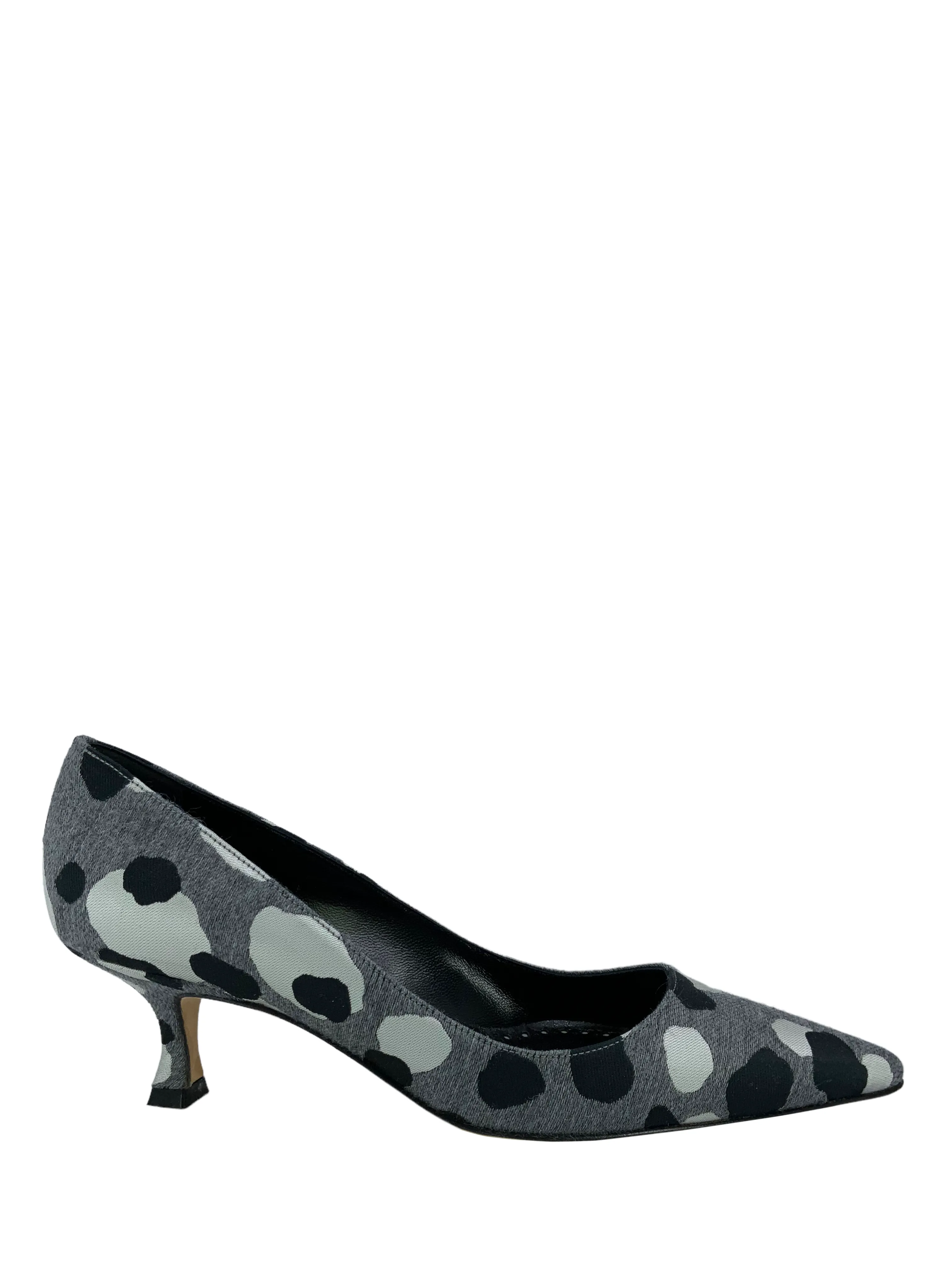 Manolo Blahnik Polka Dot Fabric Pumps Size 7.5