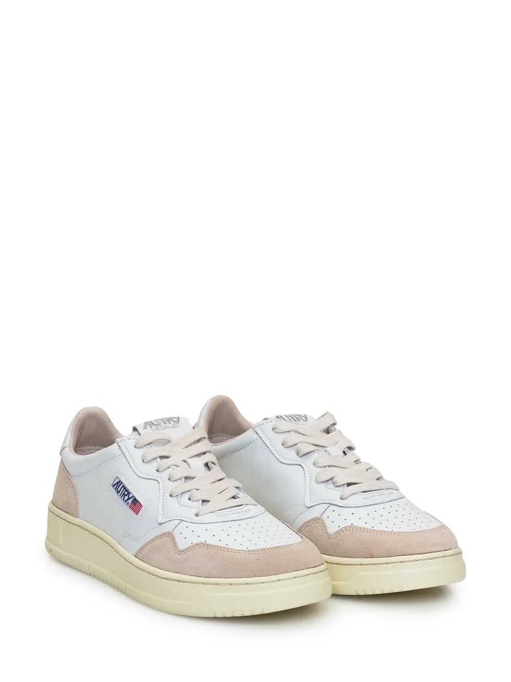 Medalist Low Sneaker