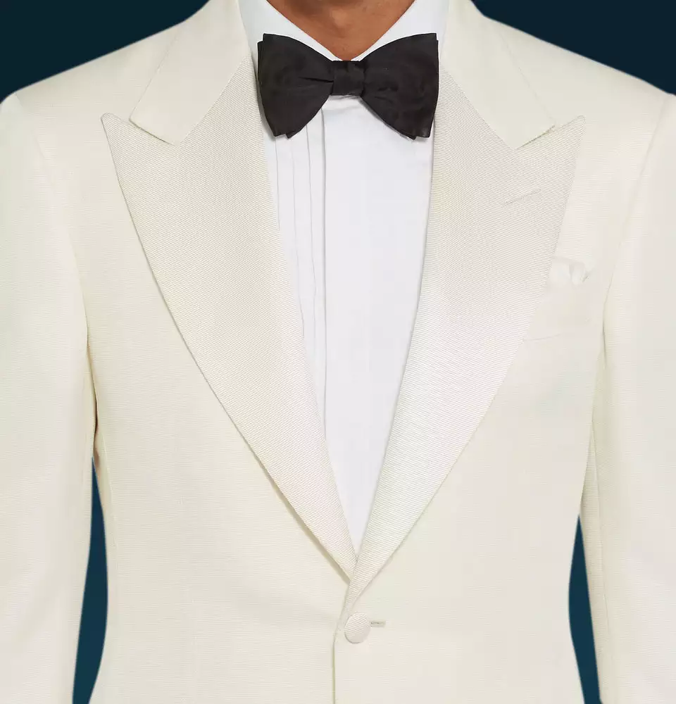 Men's Ivory Peak Lapel Dinner Jacket – Classic Two-Button