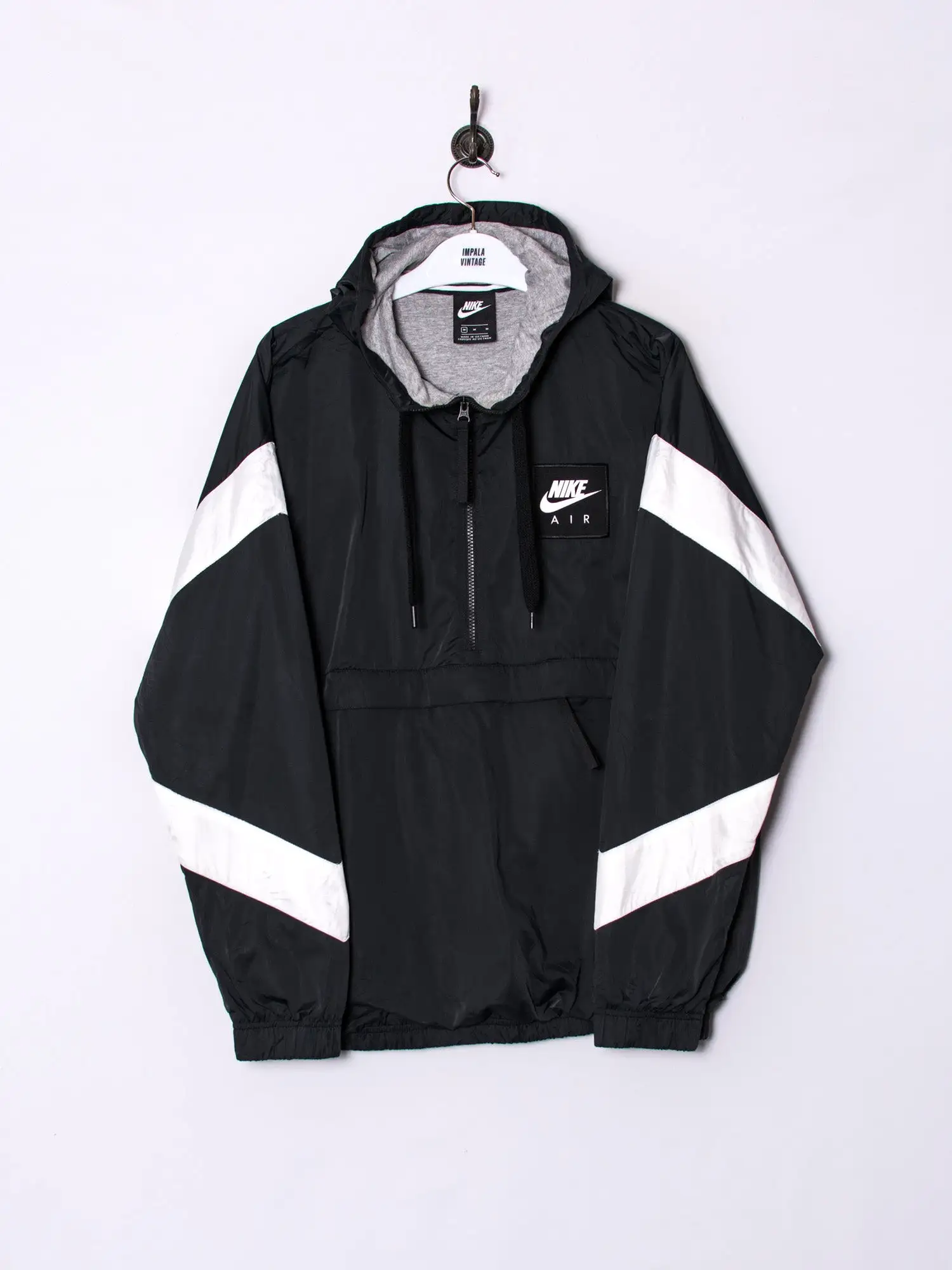 Nike Air Black Middled Zipper Jacket