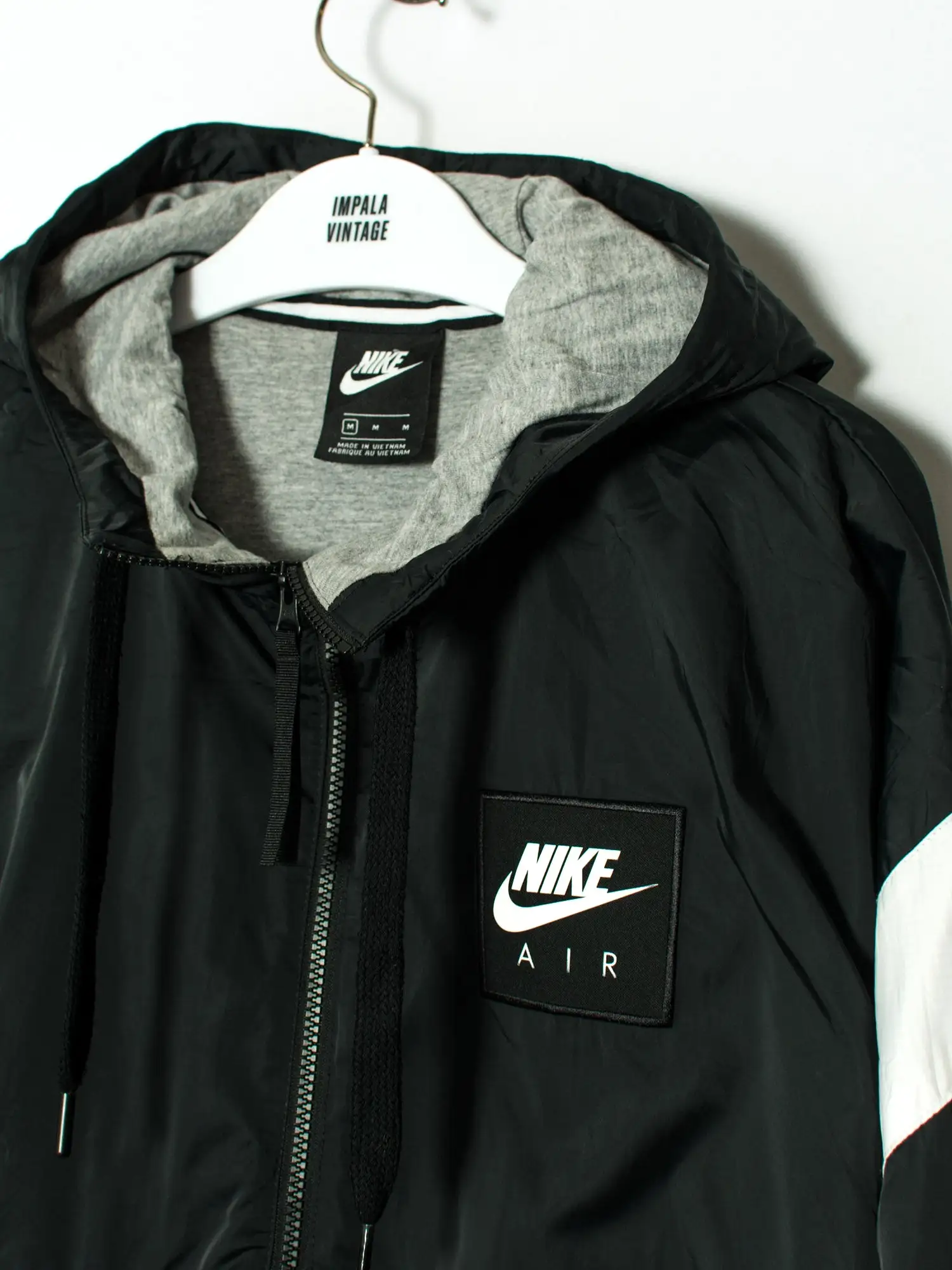 Nike Air Black Middled Zipper Jacket