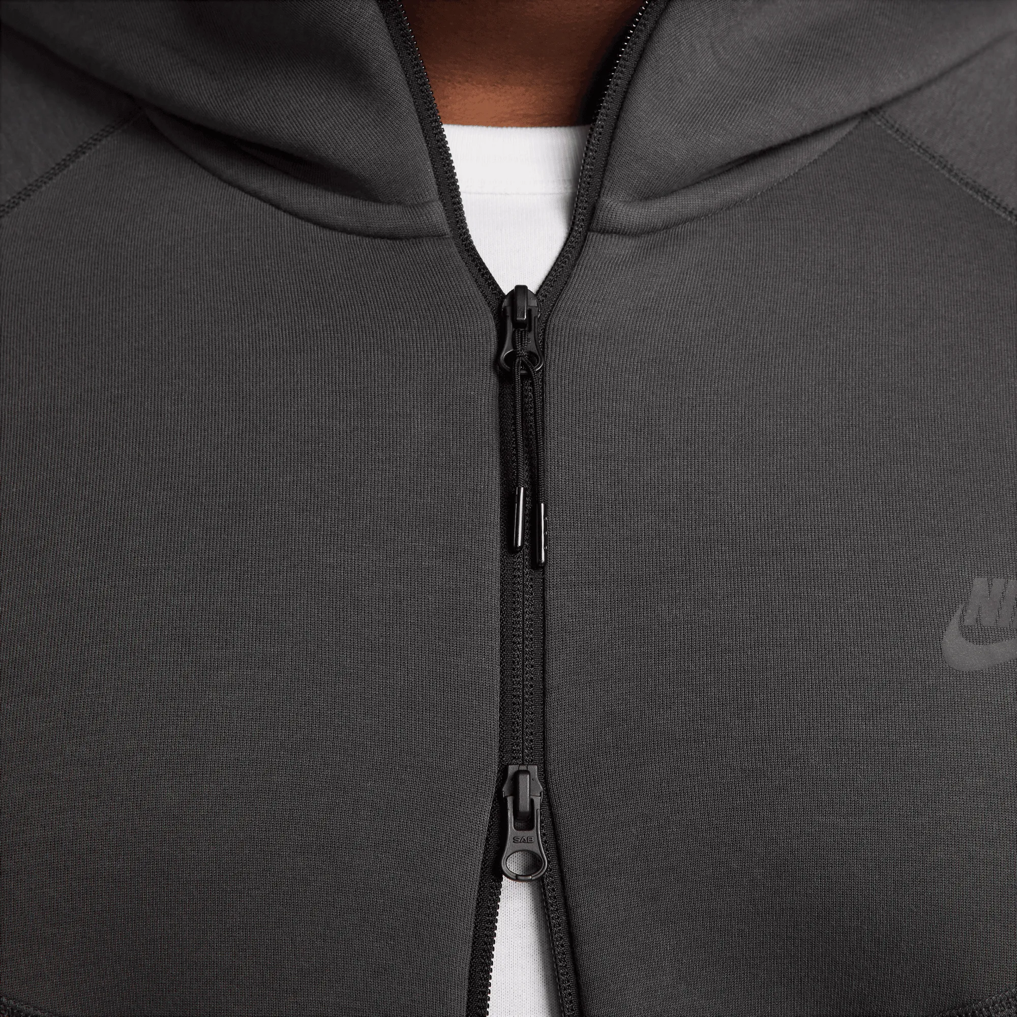 Nike Sportswear Tech Fleece Anthracite Windrunner