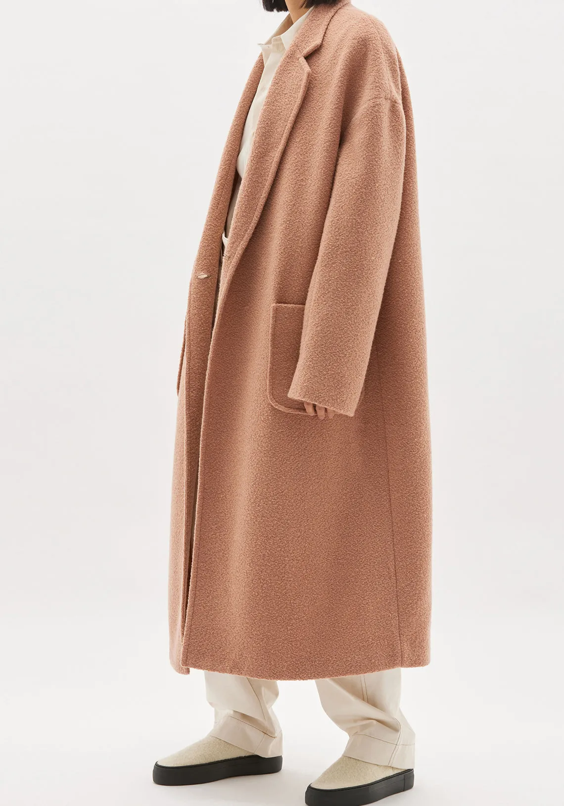 OVERSIZED WOOLLEN COAT