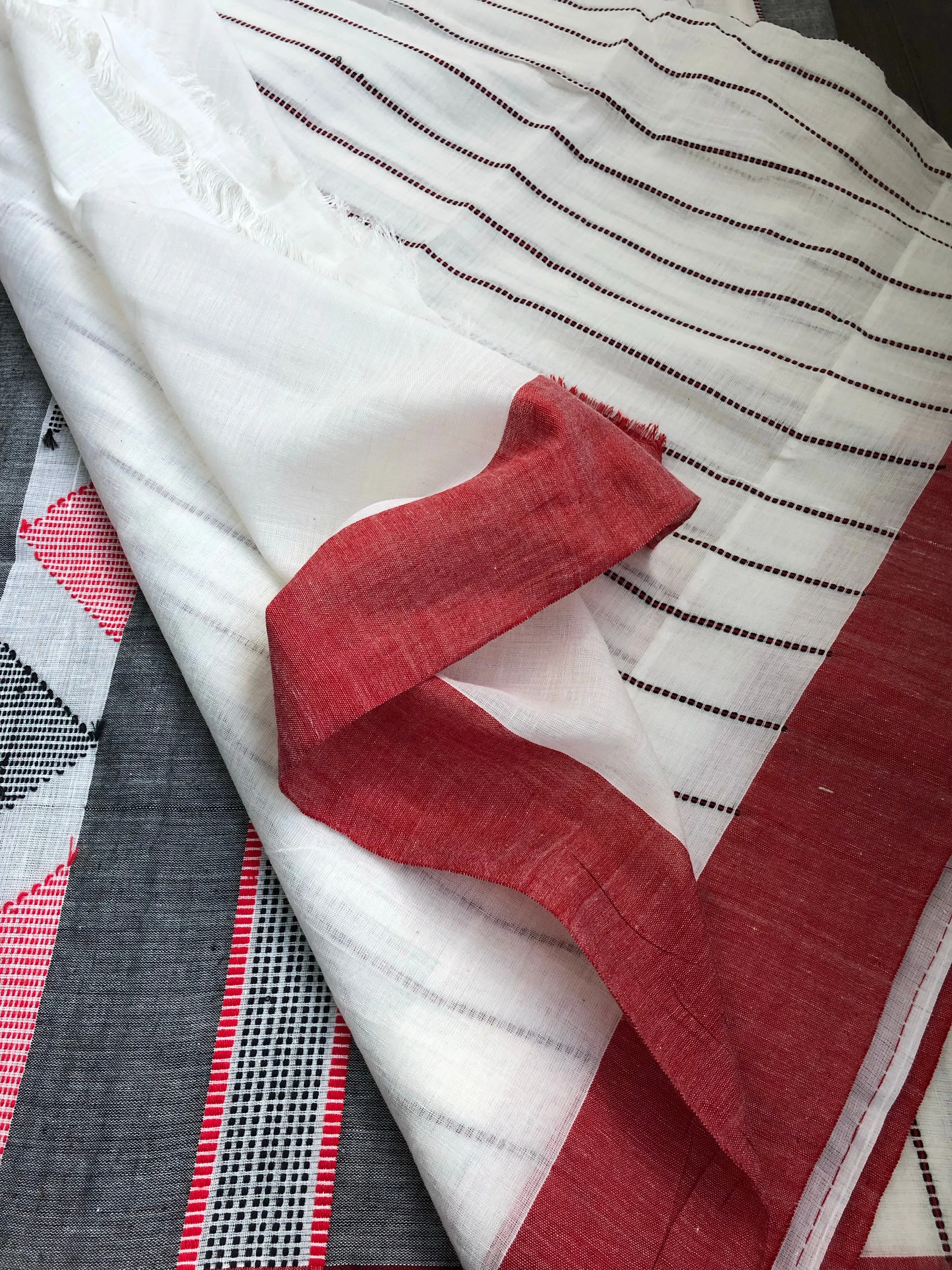 Pure Khadi Cotton Handloom - Offwhite Red Black Woven