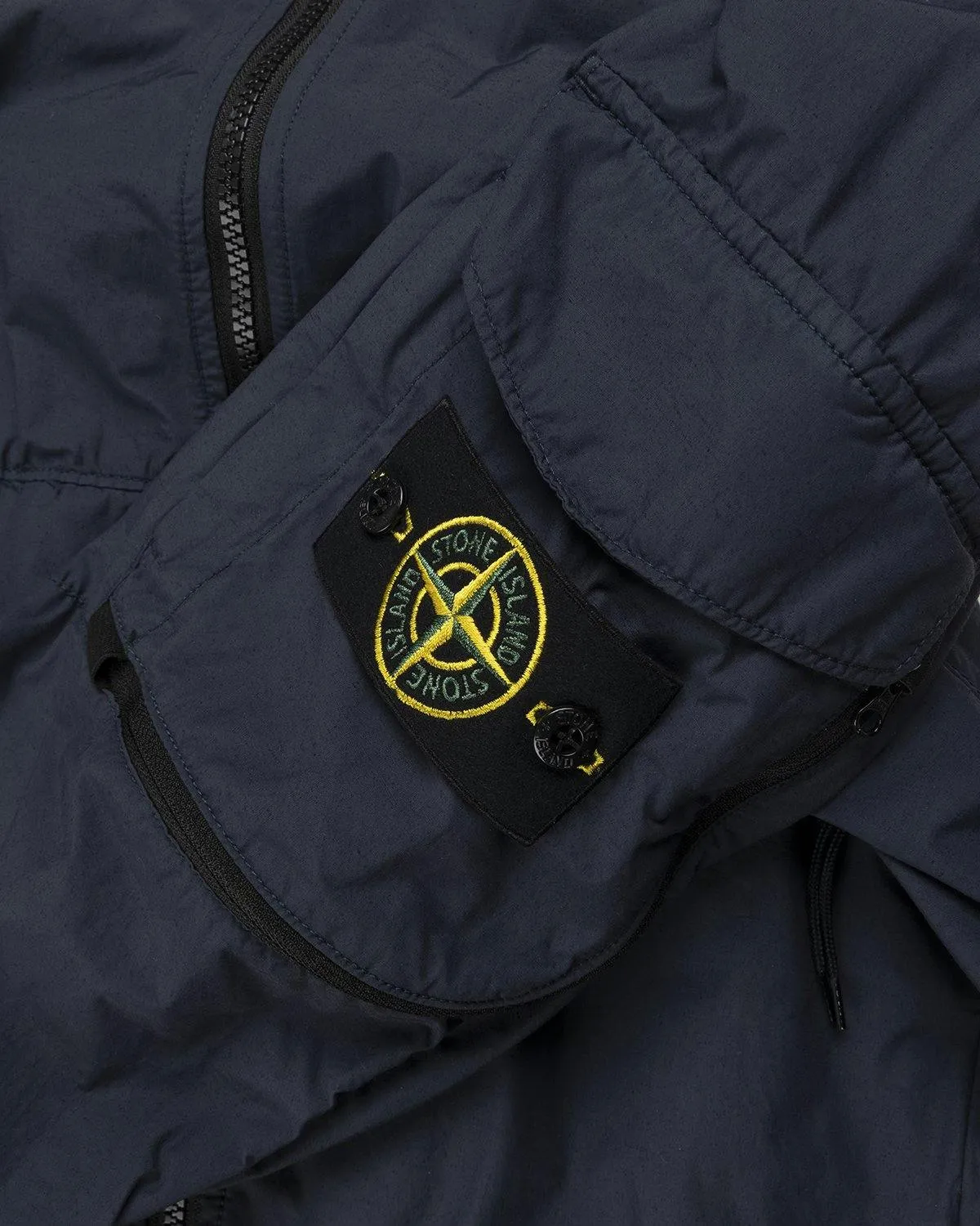 Stone Island – 40632 Nylon Shell Jacket Air Force Blue | Highsnobiety Shop