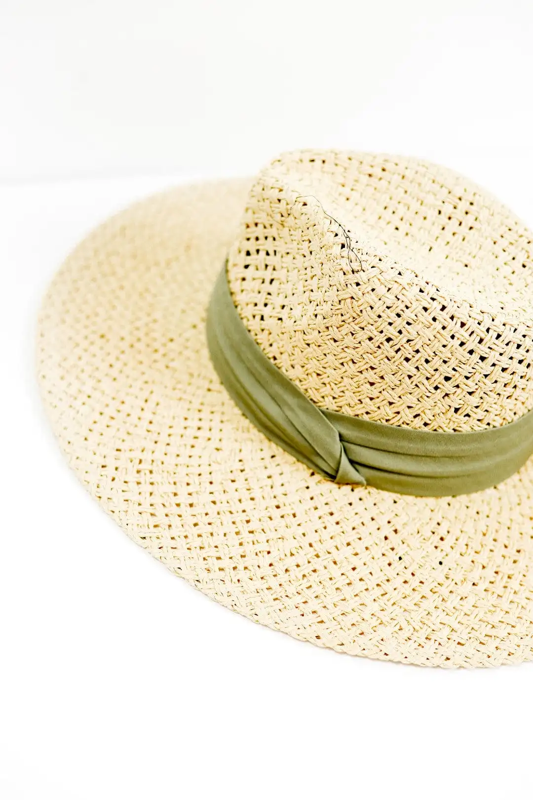 Straw Beach Hat With Olive Band