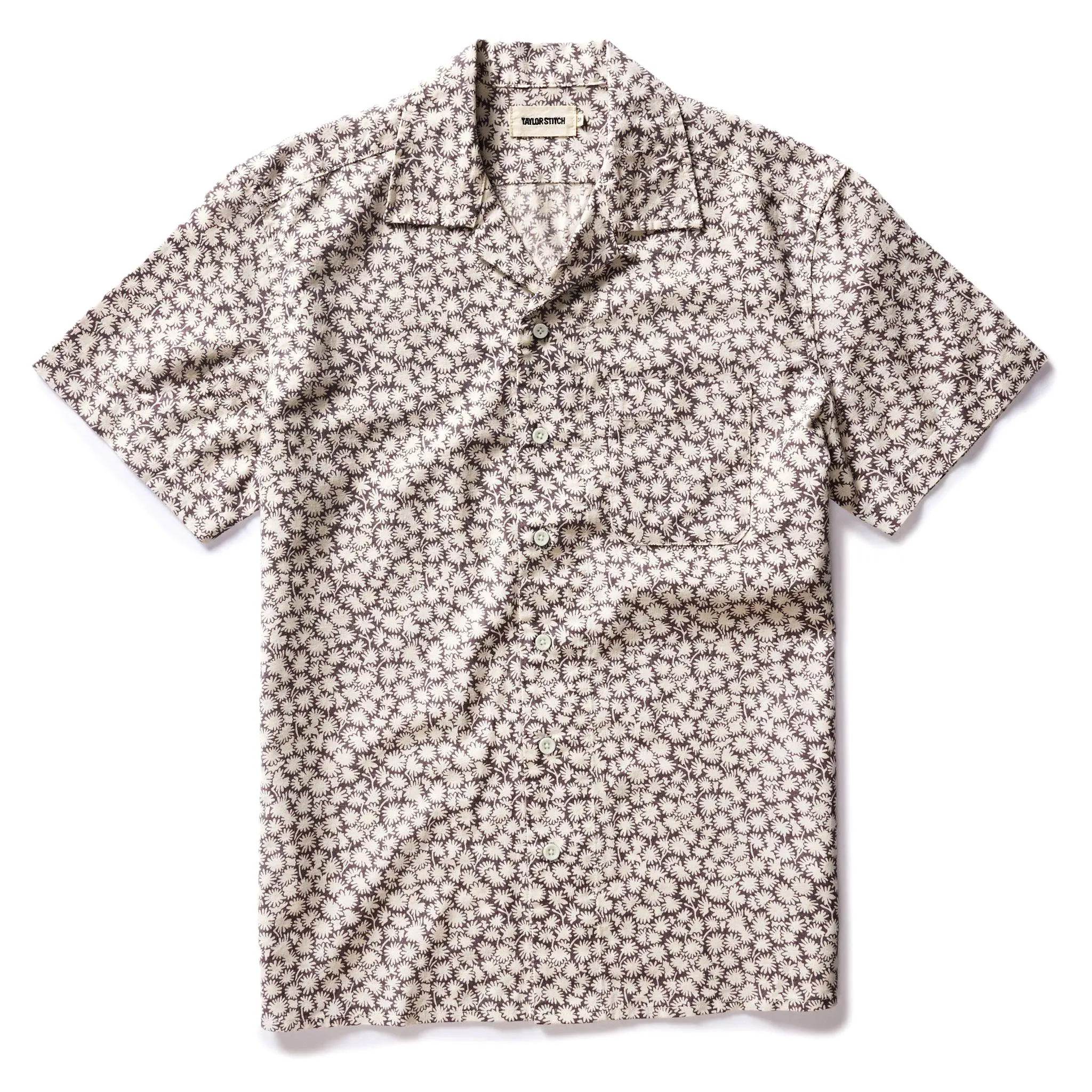 The Short Sleeve Hawthorne in Fig Floral