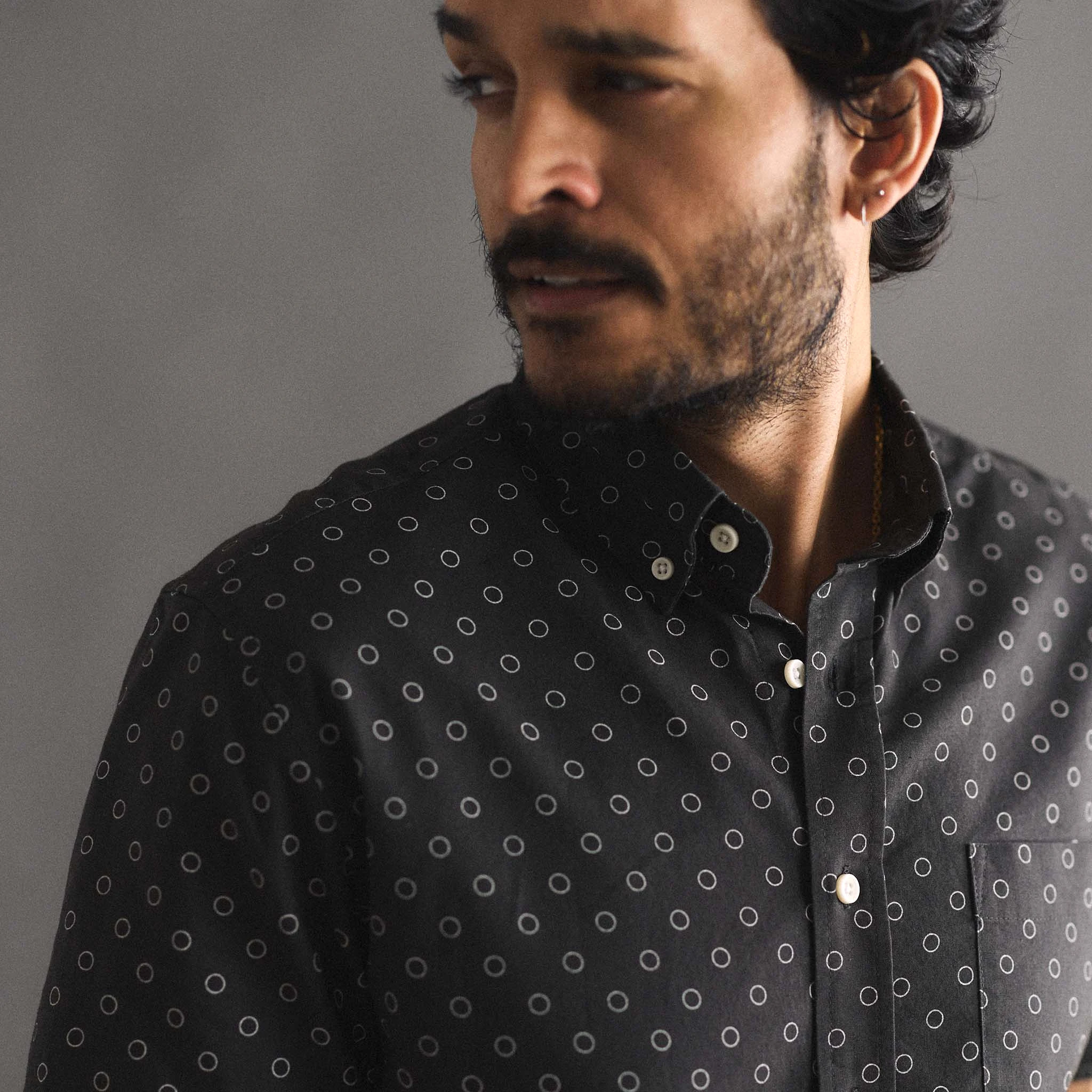 The Short Sleeve Jack in Asphalt Dot