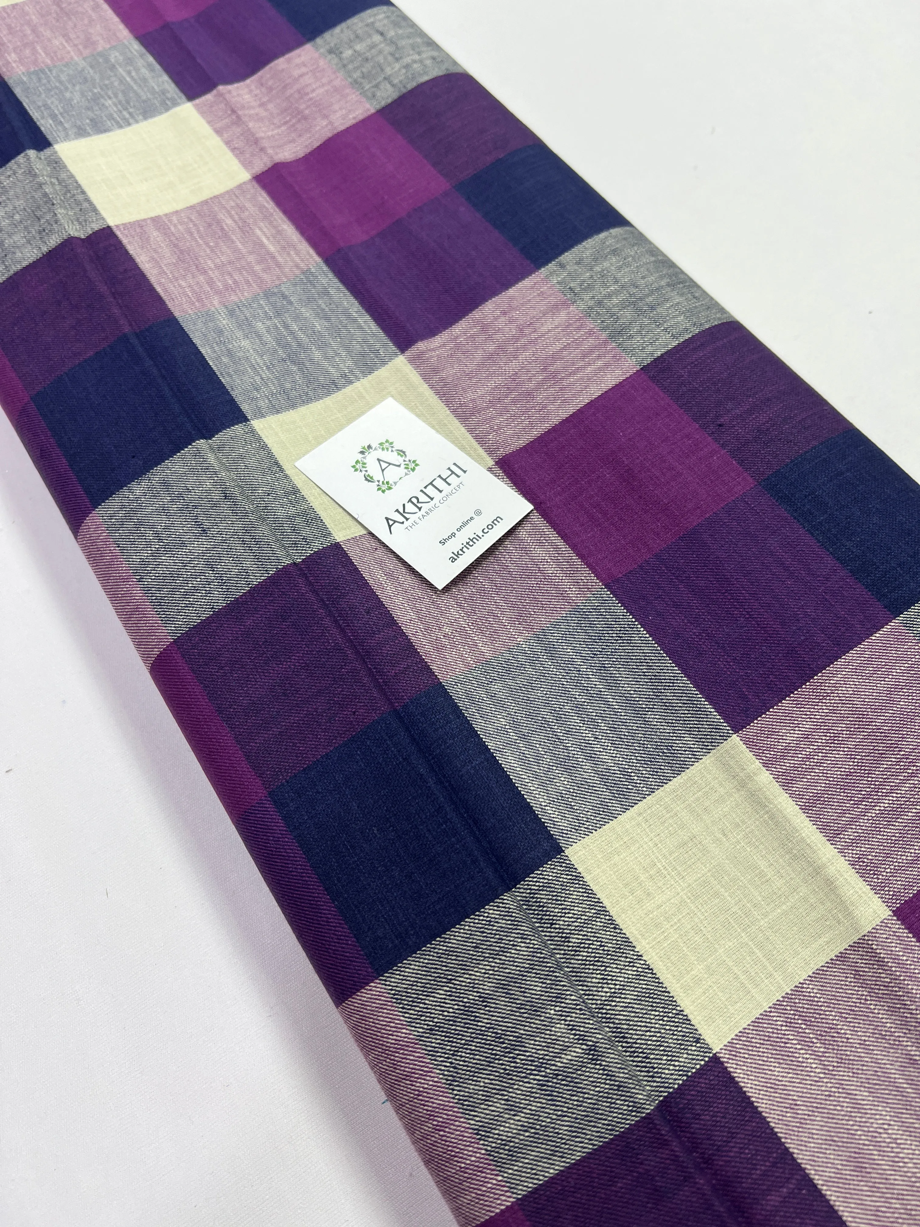 Woven check pure cotton fabric